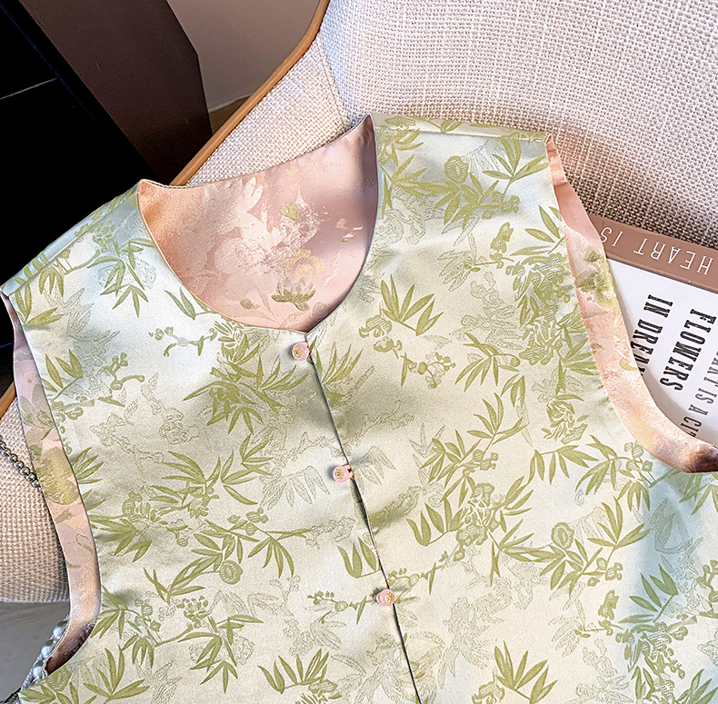 刺绣织金马面裙 Reversible Improved Buckle Satin Jacquard Embroidery Hanfu Tang Suit Classical Vest Top