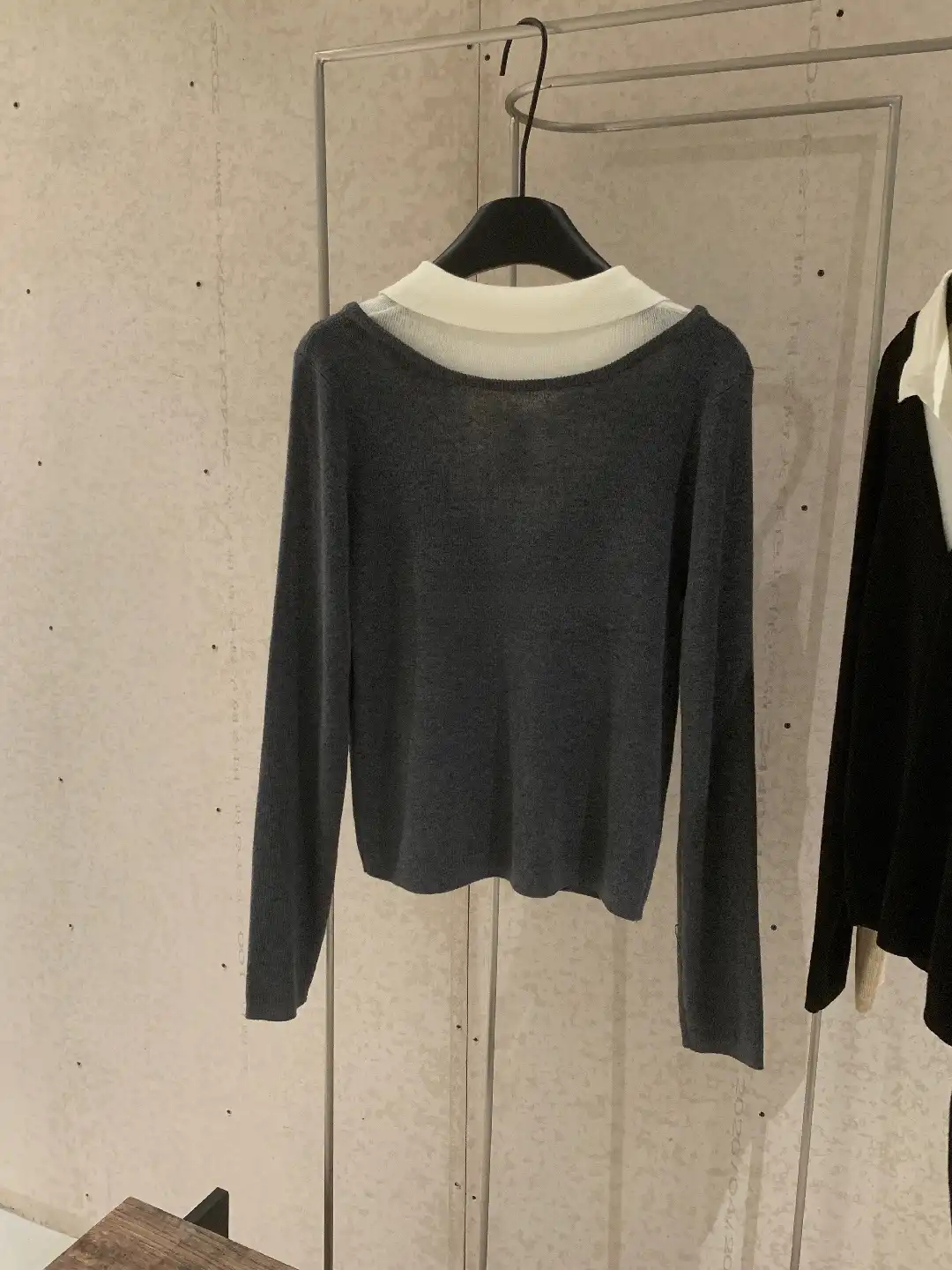 PARVÉ Contrast Collar Knit Top 高智份子！假两件老钱翻领撞色针织上衣* 3 Colors
