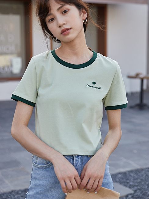 Contrast Border Crop Top 撞色边短款T恤