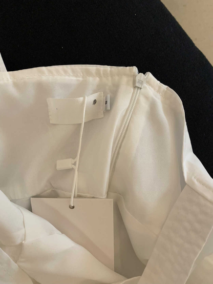 Minimalist Waist-Cinching Strap Jumpsuit 极简收腰吊带连身裙*2Colors