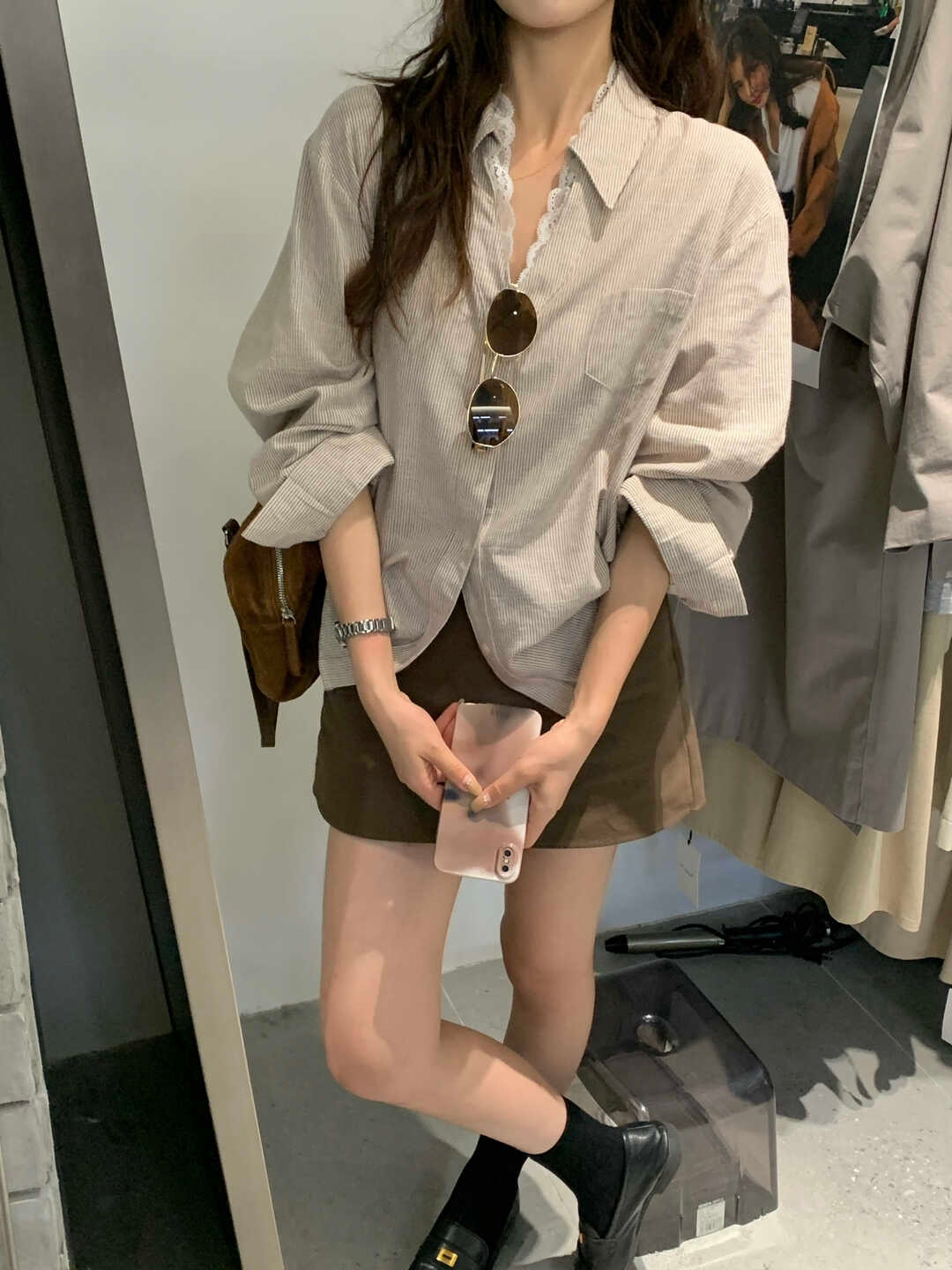 Lace Trim V-Neck Shirt V领蕾丝拼接衬衫*4 Colors