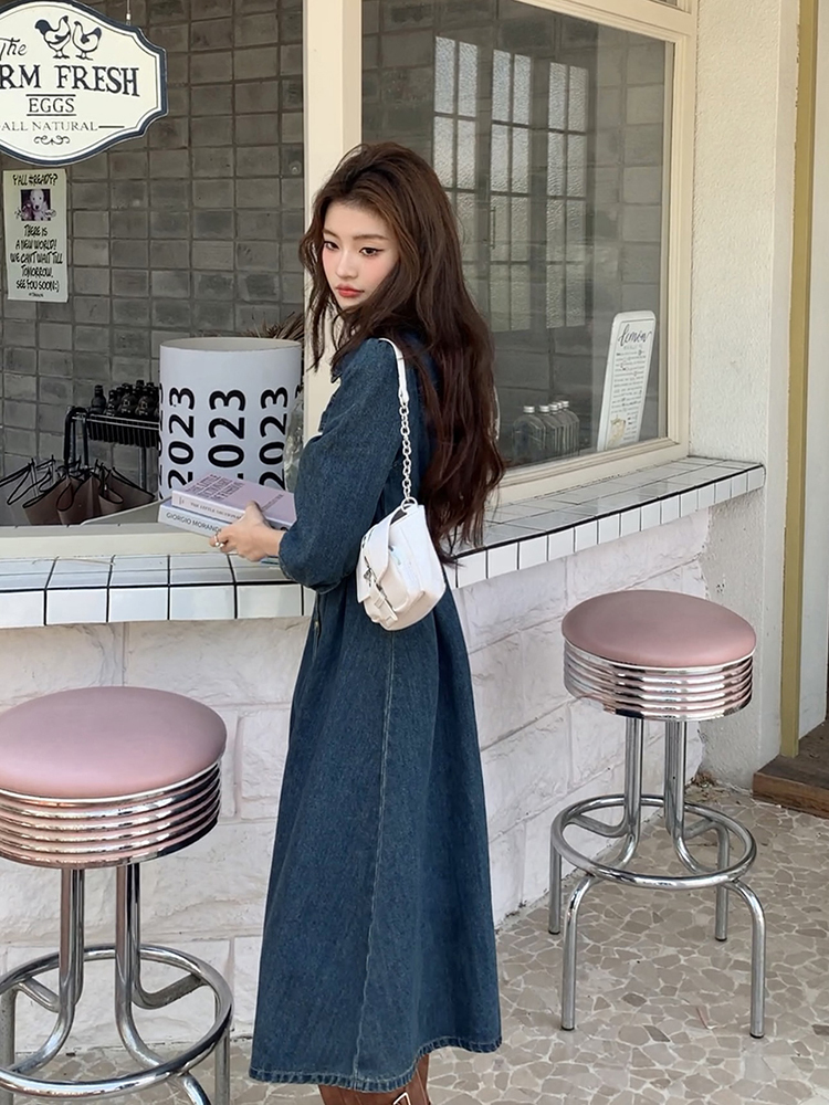 复古牛仔连衣裙 retro pleated waist-cinching denim dress