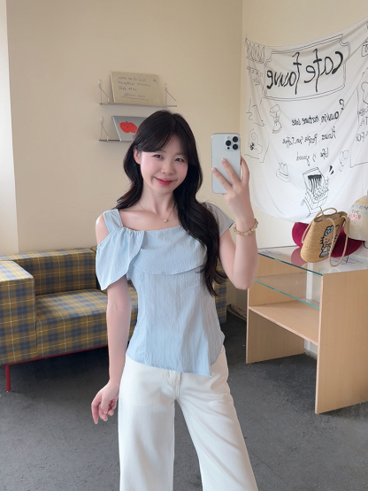 RINA Ruffle Off-Shoulder Tee 荷叶边露肩上衣*4 Colors