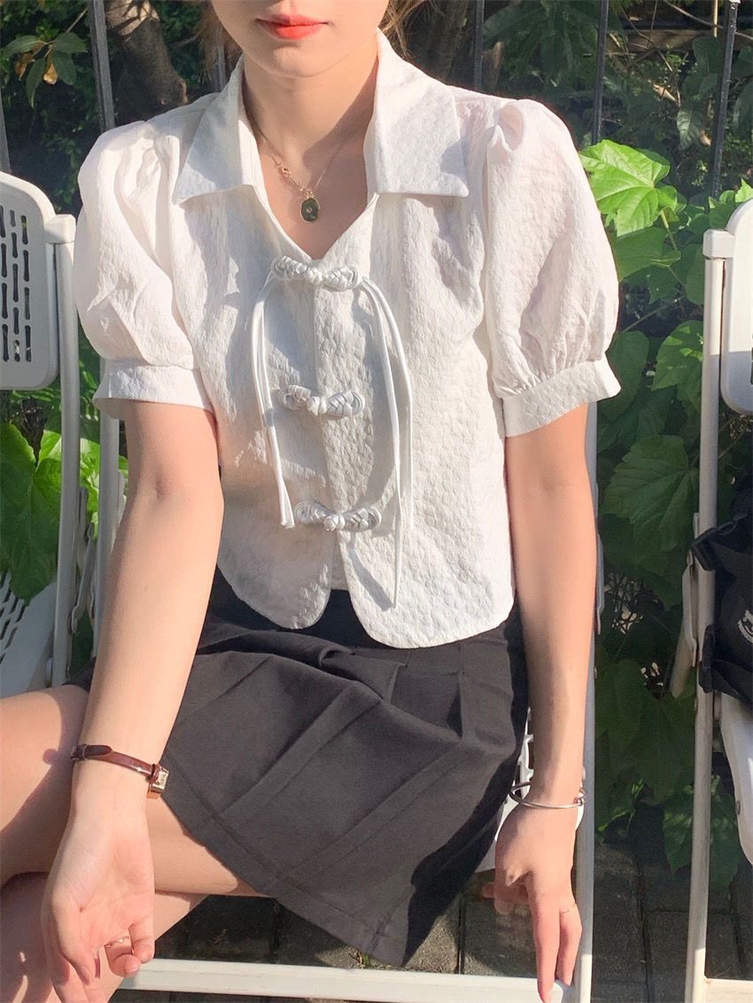Retro Buckle Shirt Women's Clothing Puff Sleeve Top Design Sense Niche Summer New Style White French Short Sleeve Shirt