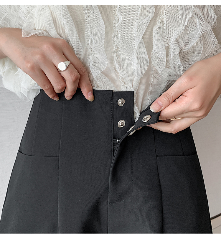 Button-Up Shorts 纽扣短裤*2 Colors