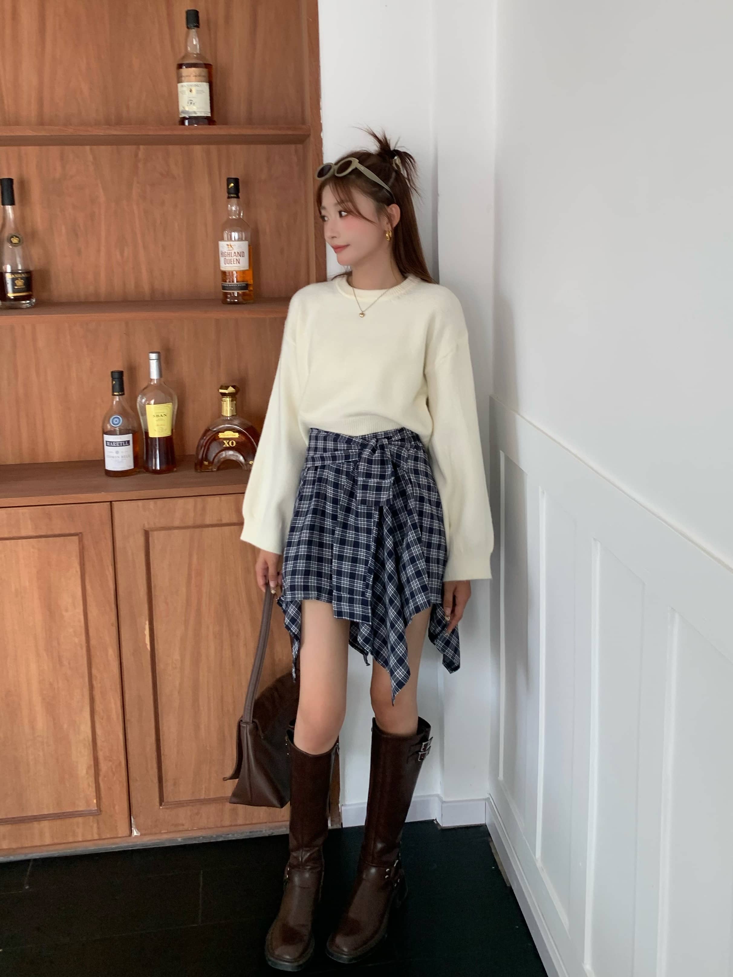 Plaid Ribbon-Tie Asymmetrical Skirt 不规则绑带格纹短裙*4 Colors