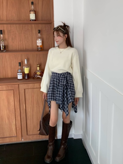 Plaid Ribbon-Tie Asymmetrical Skirt 不规则绑带格纹短裙*4 Colors