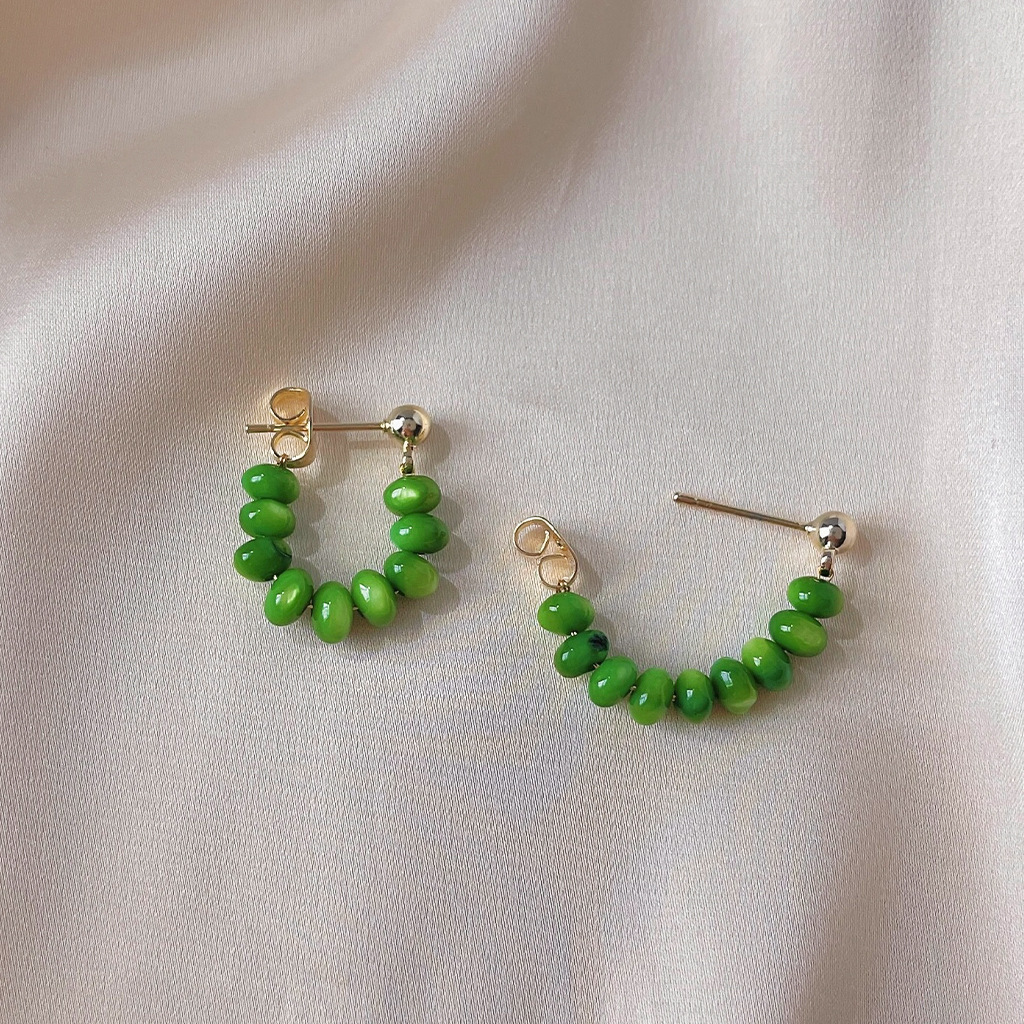 Emerald Cat's Eye Earrings 绿色猫眼石耳环