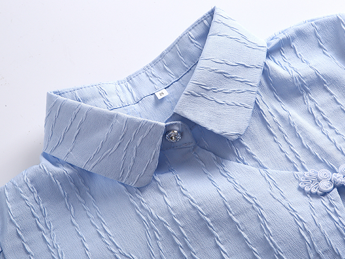 Yunora Frog Closure Shirt 中式盘扣短款衬衫*2 Colors