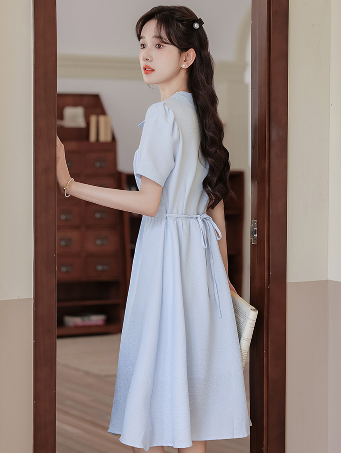 French Retro Blue Short-Sleeved Dress Women's 2024 Summer New V-neck Elegant A- line Midi Dress 40
