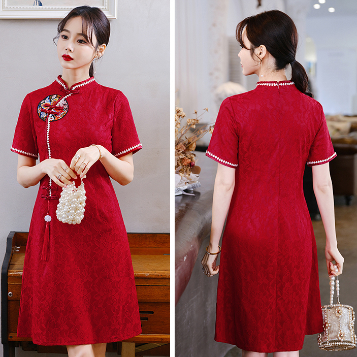 Glamorous Red Lace Dress with Embroidery 红色刺绣蕾丝连衣裙✱大码✱