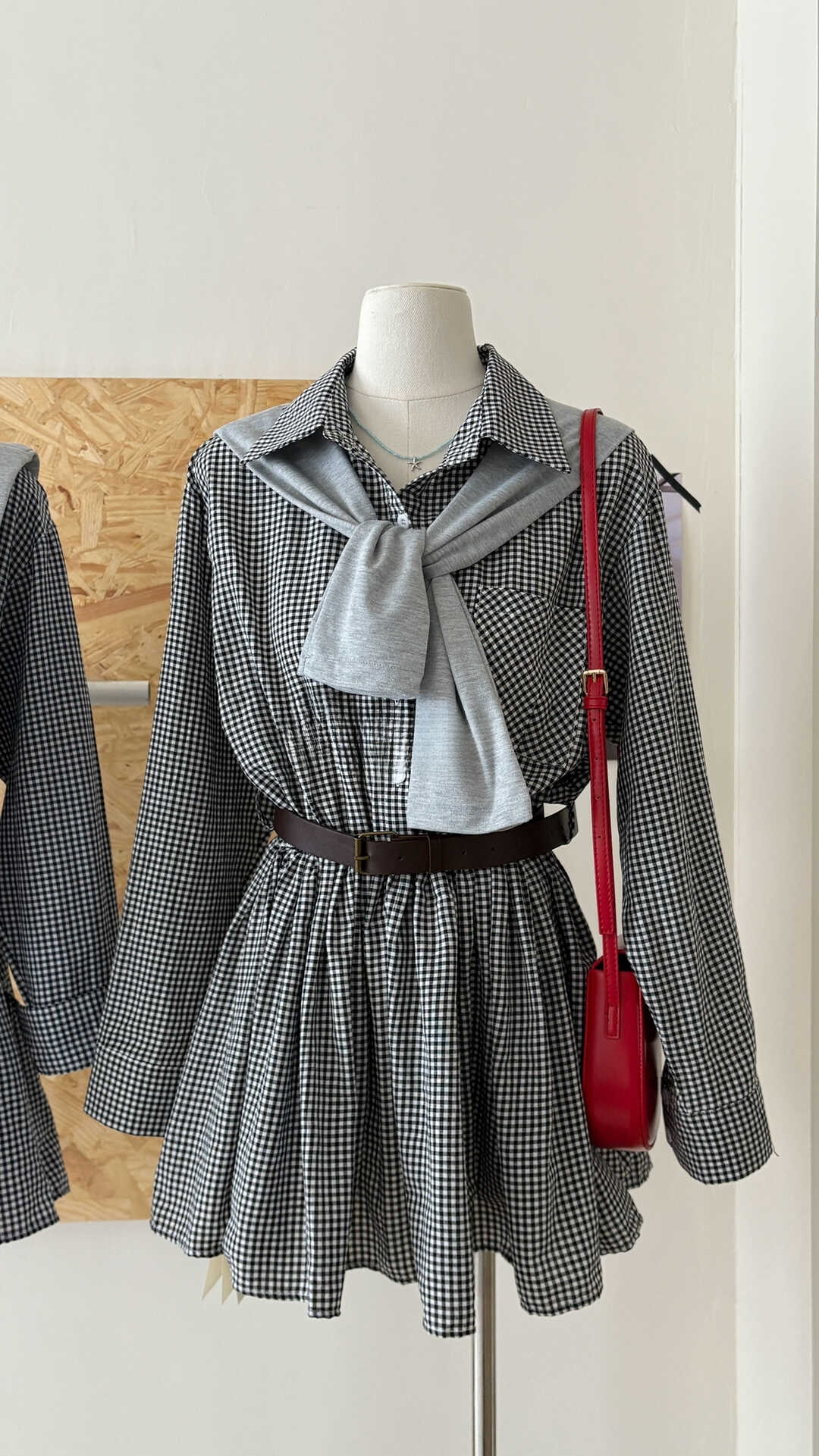 Classic Plaid Shirt Midi Dress 百搭显瘦收腰格子衬衫连身裙~ 配腰带披肩*3 Colors