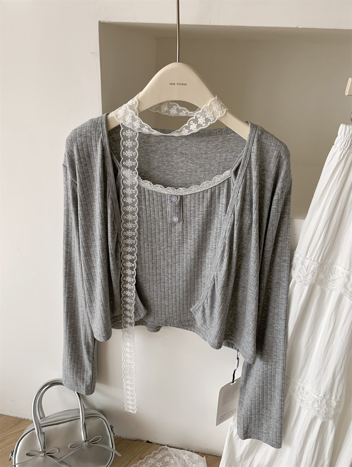 飘带开衫吊带半身裙三件套