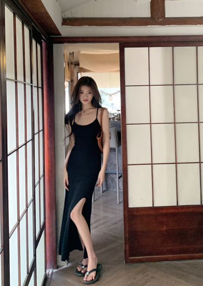 Hot V-Back High-Cut Long Skirt 性感辣妹露背开叉长裙 *2Colors