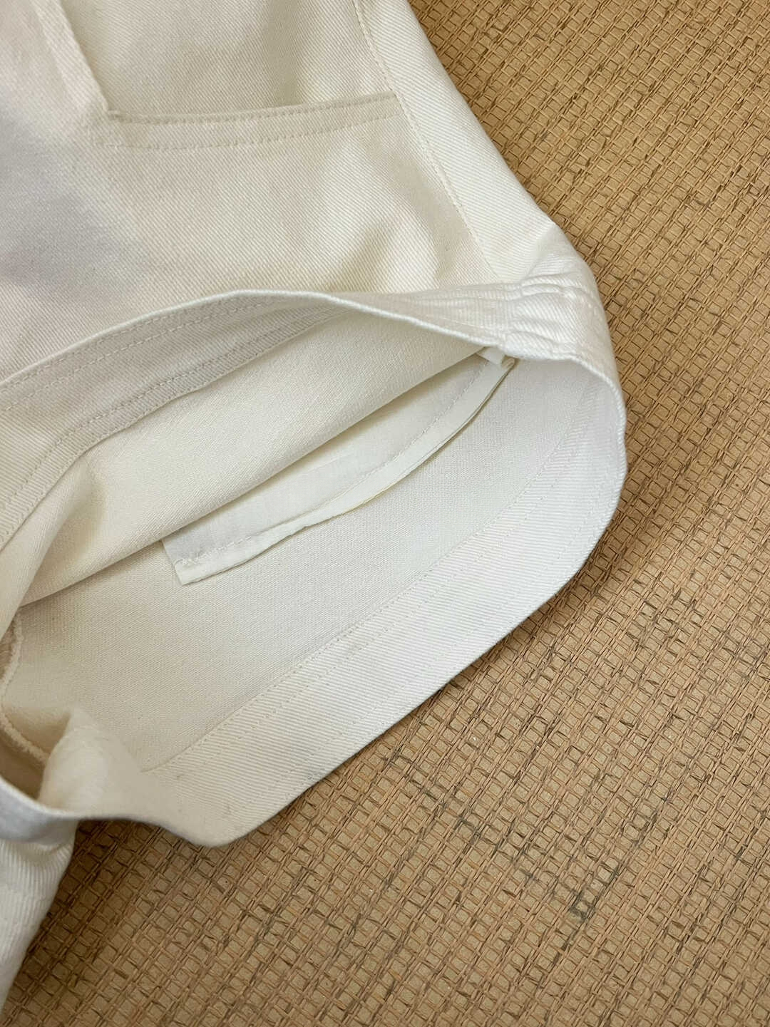 美辣Jeans✿ 一键大长腿✿ 简约时髦百搭辣妹牛仔短裤*3 Colors