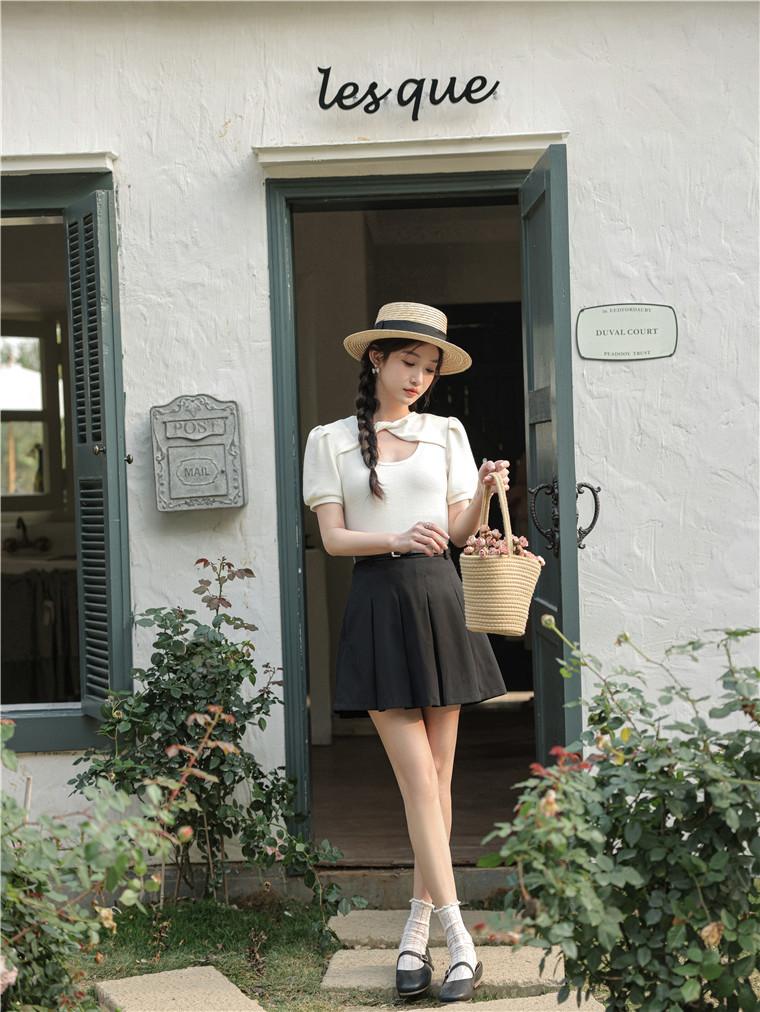 Knot Puff Sleeve T-shirt 纽结泡泡袖T恤 * 3 Colors