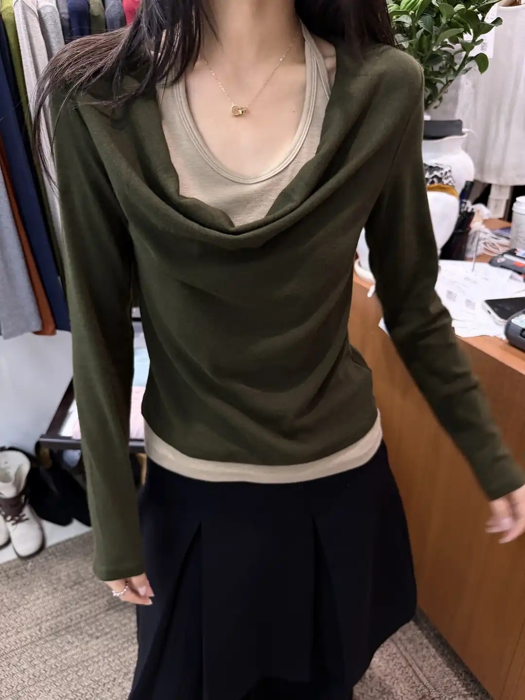 一衣三穿挂脖撞色假两件长袖上衣 * 9 Color