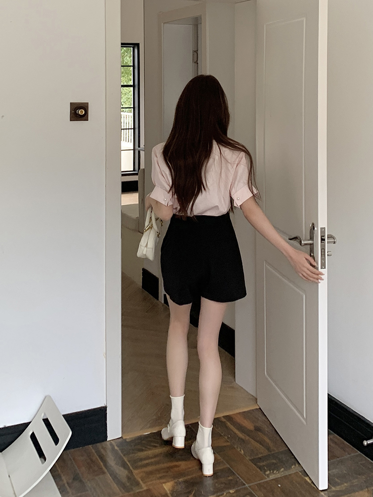 One-Button Short Skirt 一粒扣短款裤裙