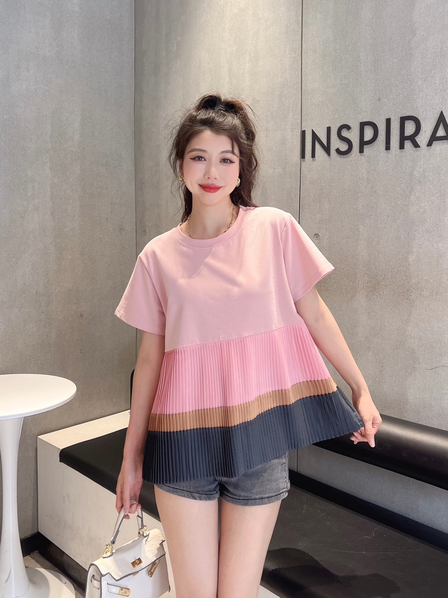 撞色百褶上衣*7 Colors