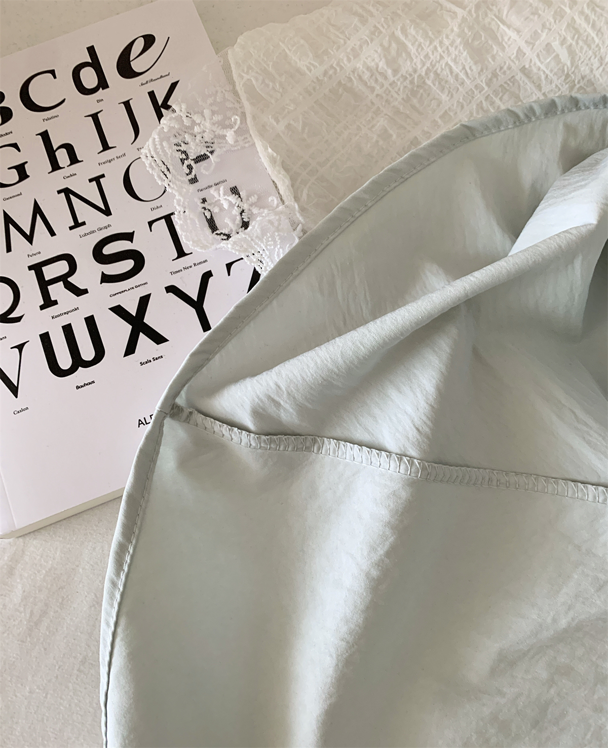 镂空方领长款连衣裙