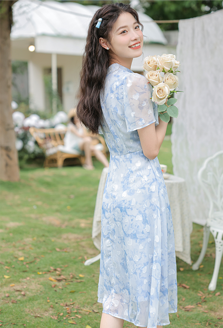 Blue Blossom Chiffon Dress 蓝色雪纺碎花裙