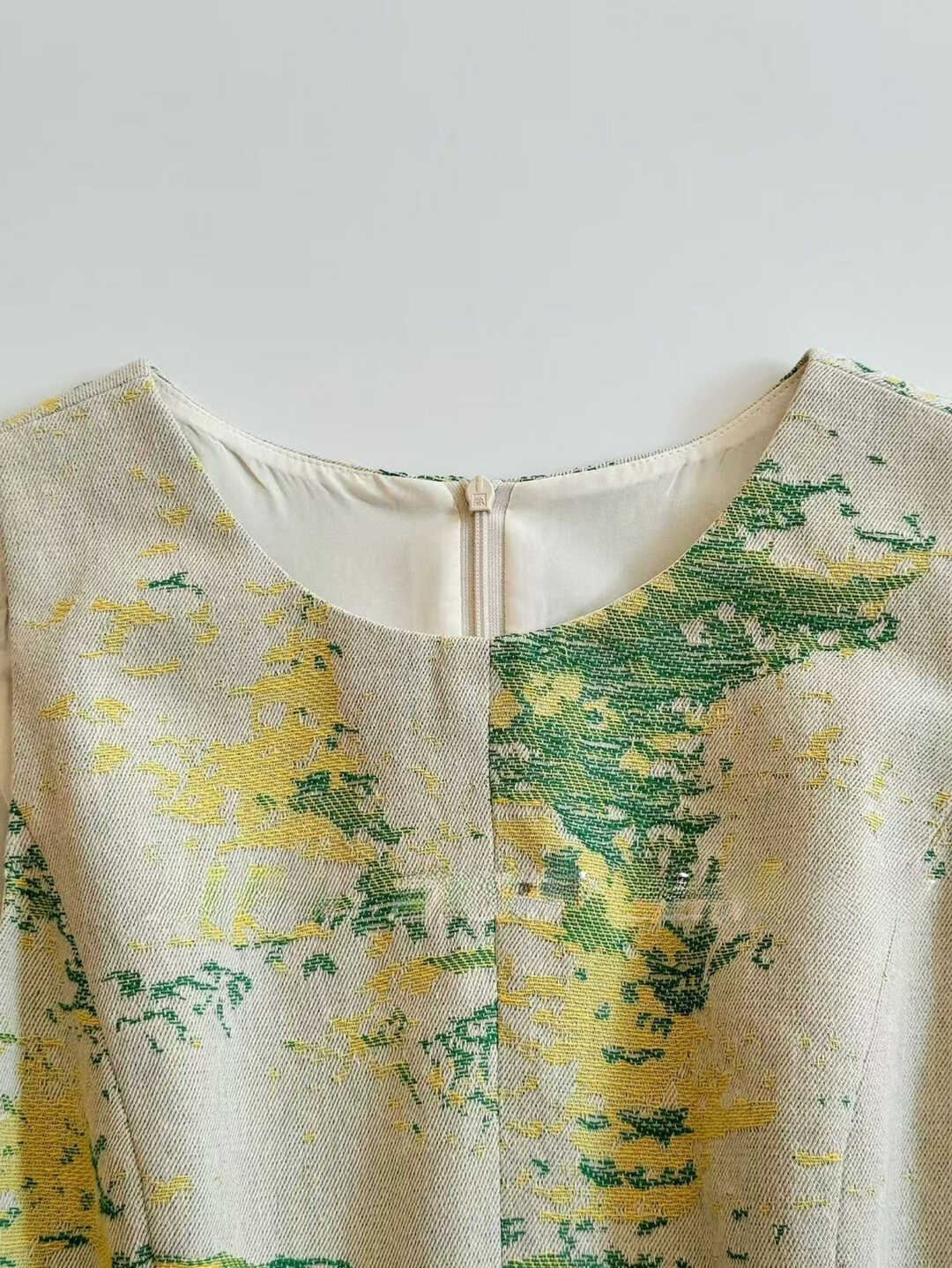 Jacquard Midi Dress 提花收腰连身裙