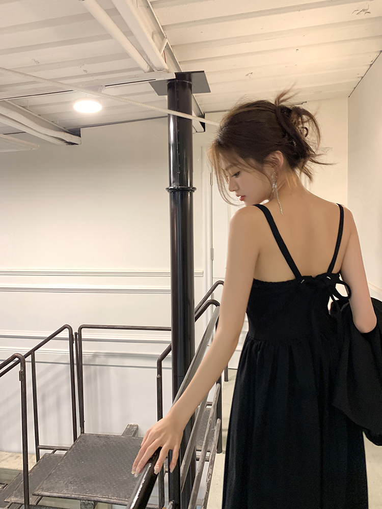 Classic Black Dress 气质小黑裙