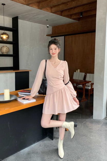 Sweet and Gentle Style One-Piece Dress 甜美温柔风连身裙*2 Colors