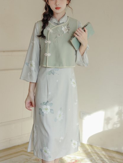 Republic of China Style New Retro Improved Slim-Fitting Slimming Cheongsam Skirt Embroidered Vest Cheongsam Suit Women's Limited Price 50