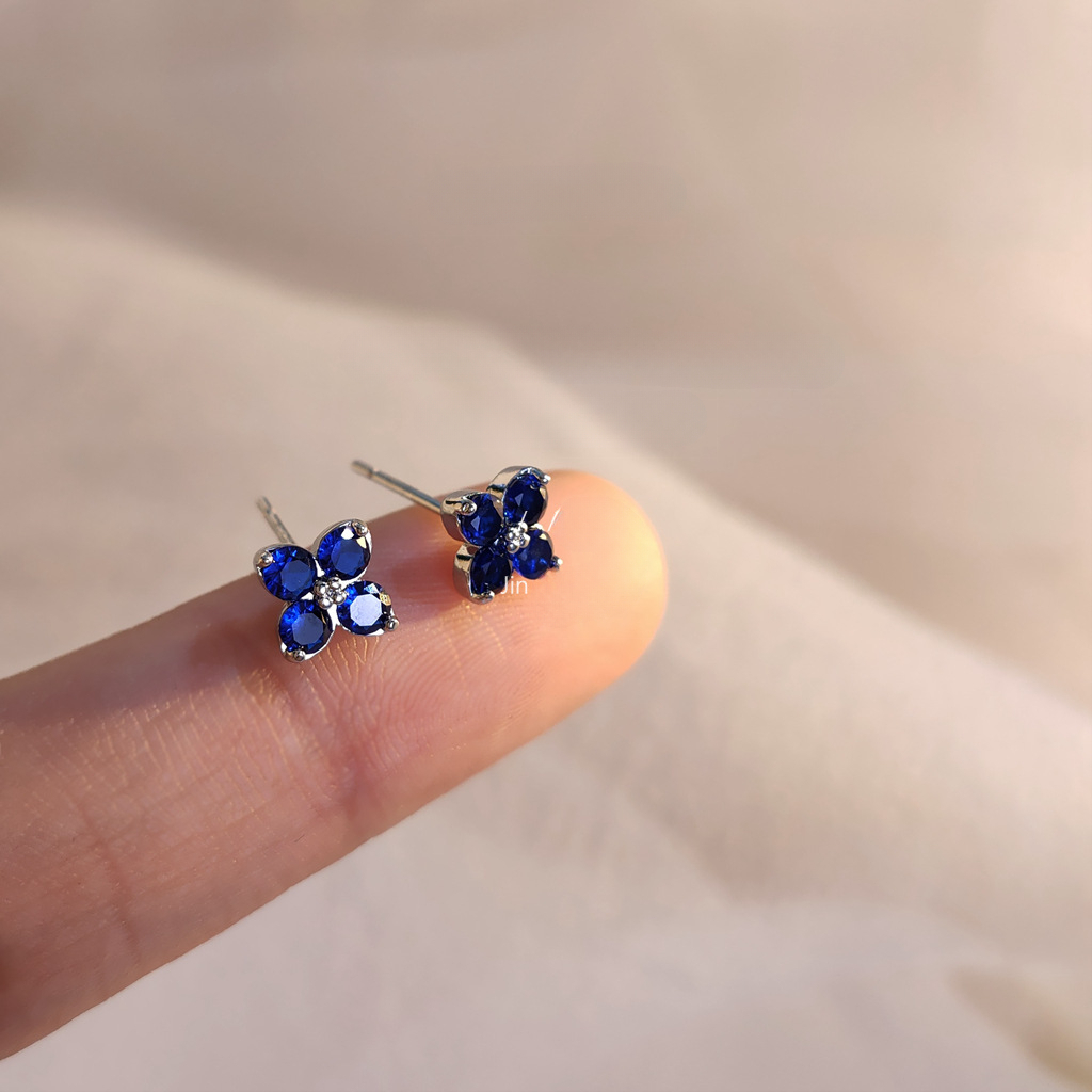 Blue Zircon Flower Earrings 锆石蓝色花朵耳环