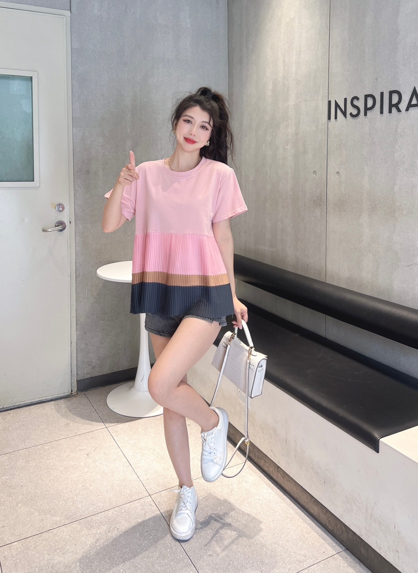 撞色百褶上衣*7 Colors