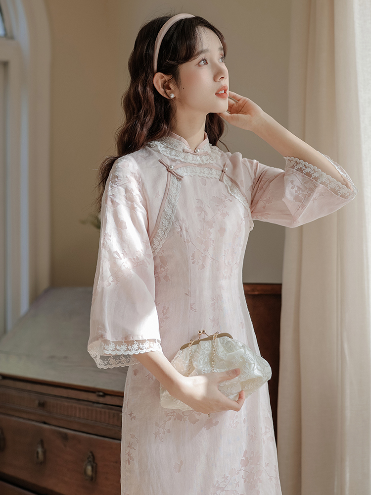 Big Sleeve Cheongsam Girl Pink 2024 Spring New Retro National Style New Chinese Temperament Dress Limited Price 50