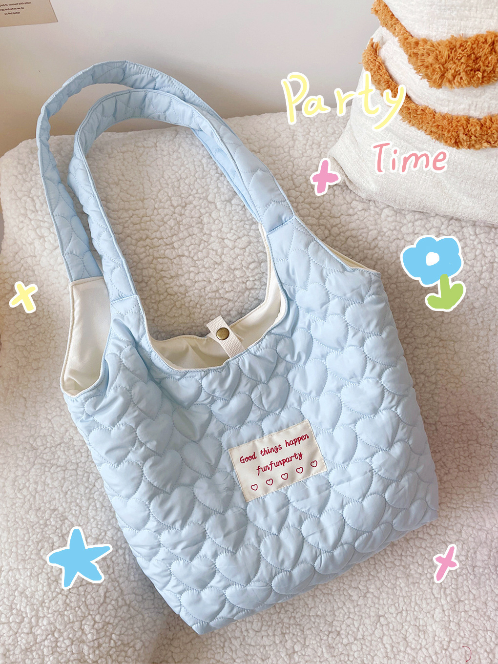 Creamy Quilted Heart Design Canvas Bag 奶油风爱心绗缝大容量学生包