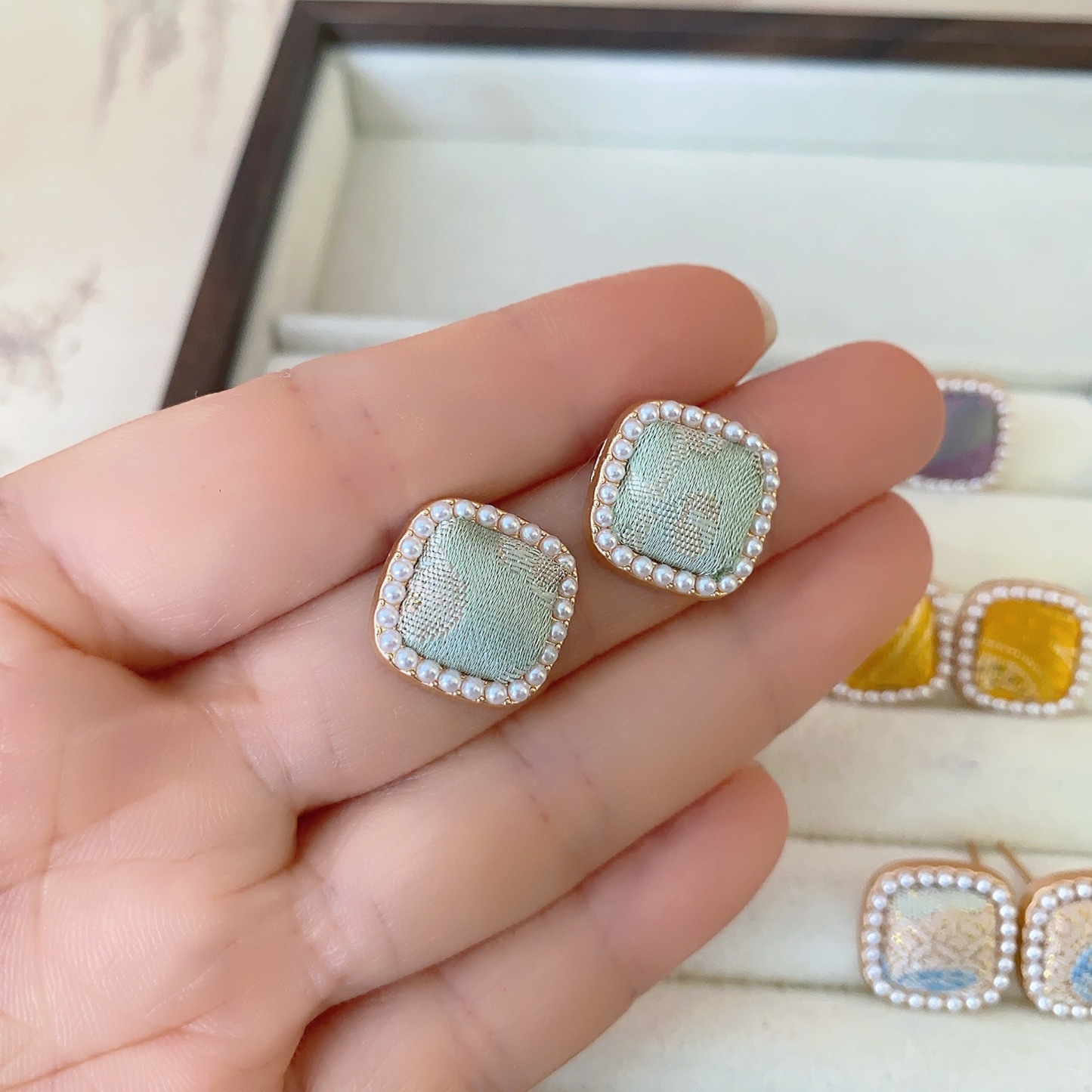 Square Song Brocade Earrings for Women with Pearls, 925 Silver Stud Earrings, Vintage Style Accessories, New Chinese Style Finished Product in Stock