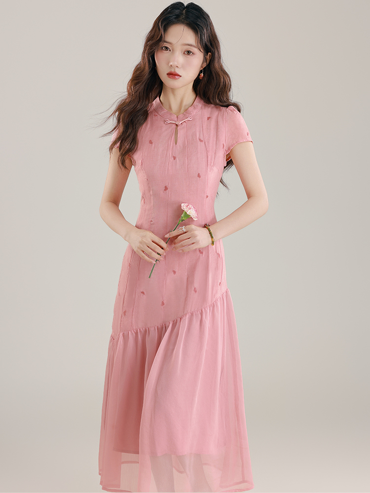 Gradient Heart Embroidery Cheongsam 爱心刺绣旗袍