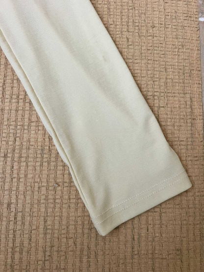 Roselle 3D Flower V-Neck Top 一眼沦陷! 别致又浪漫✦法式气质立体花朵V领上衣*3 Colors