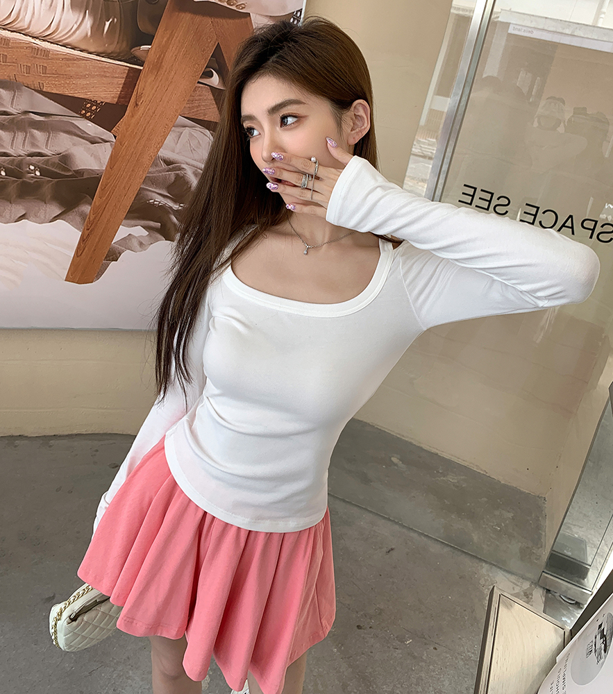 【套装】 Cutout Back Tee & Color Pop Skirt 露背镂空长袖T恤+多巴胺裤裙