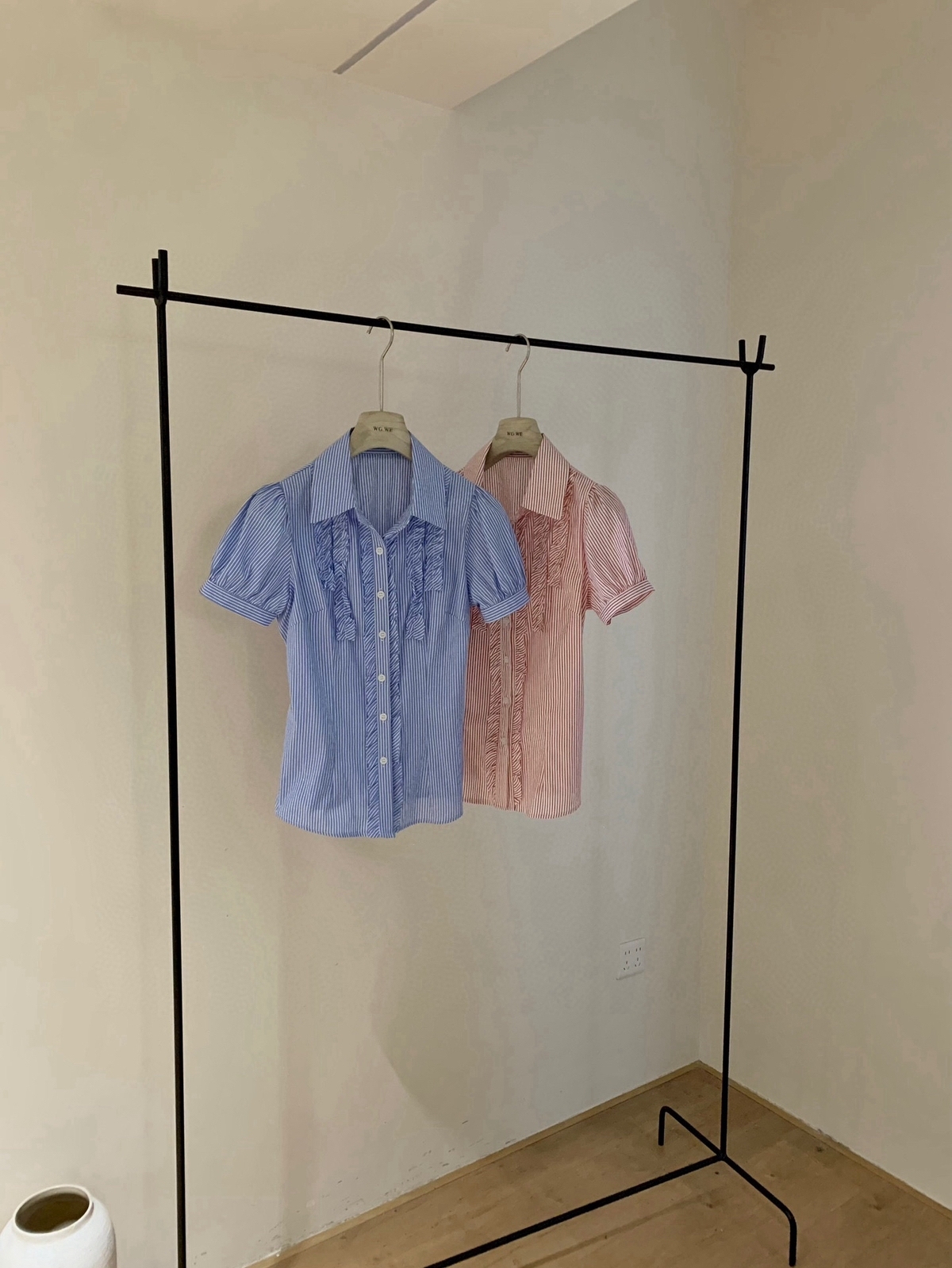 木耳边短袖衬衫*2 Colors