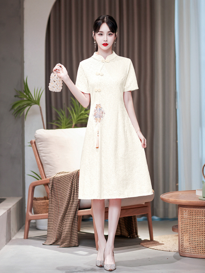 Tassel Embroidery Dress 刺绣流苏中式连衣裙*2 Colors