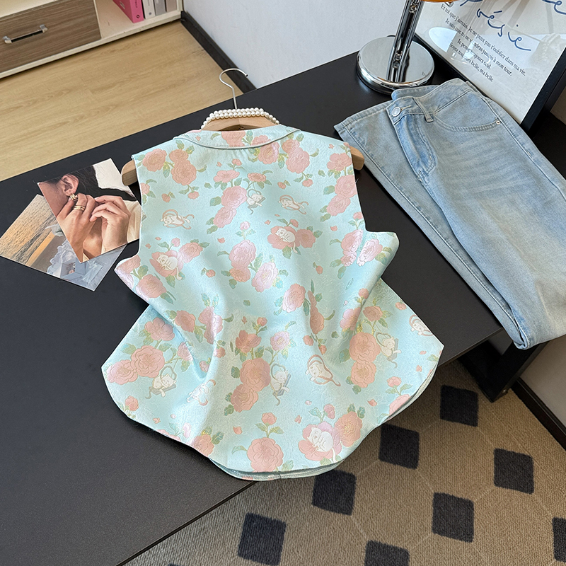 LUMEA Satin Rose Vest 缎面蔷薇马甲#051 * 2 Colors