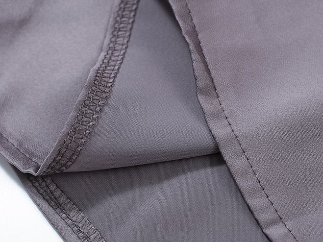 Purple Silk V-Neck Top 紫色丝质V领压褶衬衫