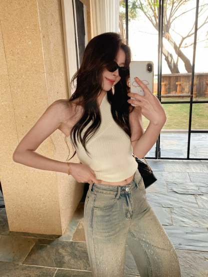 Spicy Girl Off-Shoulder Stretch Knit Tank Top 辣妹斜肩弹力针织背心* 9 Colors