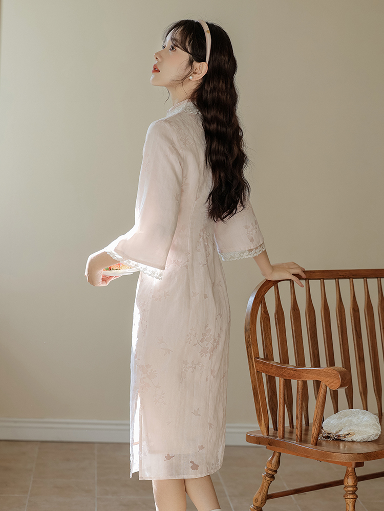 Big Sleeve Cheongsam Girl Pink 2024 Spring New Retro National Style New Chinese Temperament Dress Limited Price 50