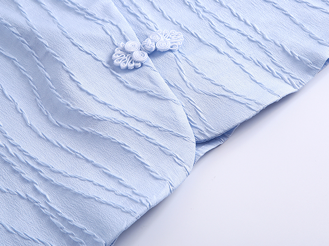 Yunora Frog Closure Shirt 中式盘扣短款衬衫*2 Colors