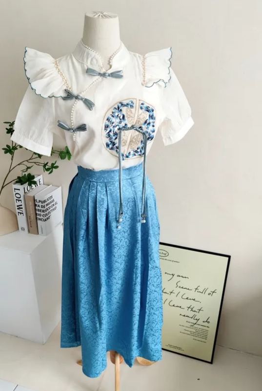 Embroidered Ruffle Hem Top & Skirt Set 刺绣荷叶边上衣+半身裙两件套