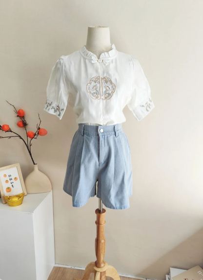 Ruffle Collar Embroidered Tencel Blouse 木耳边立领刺绣天丝衬衫*2Colors