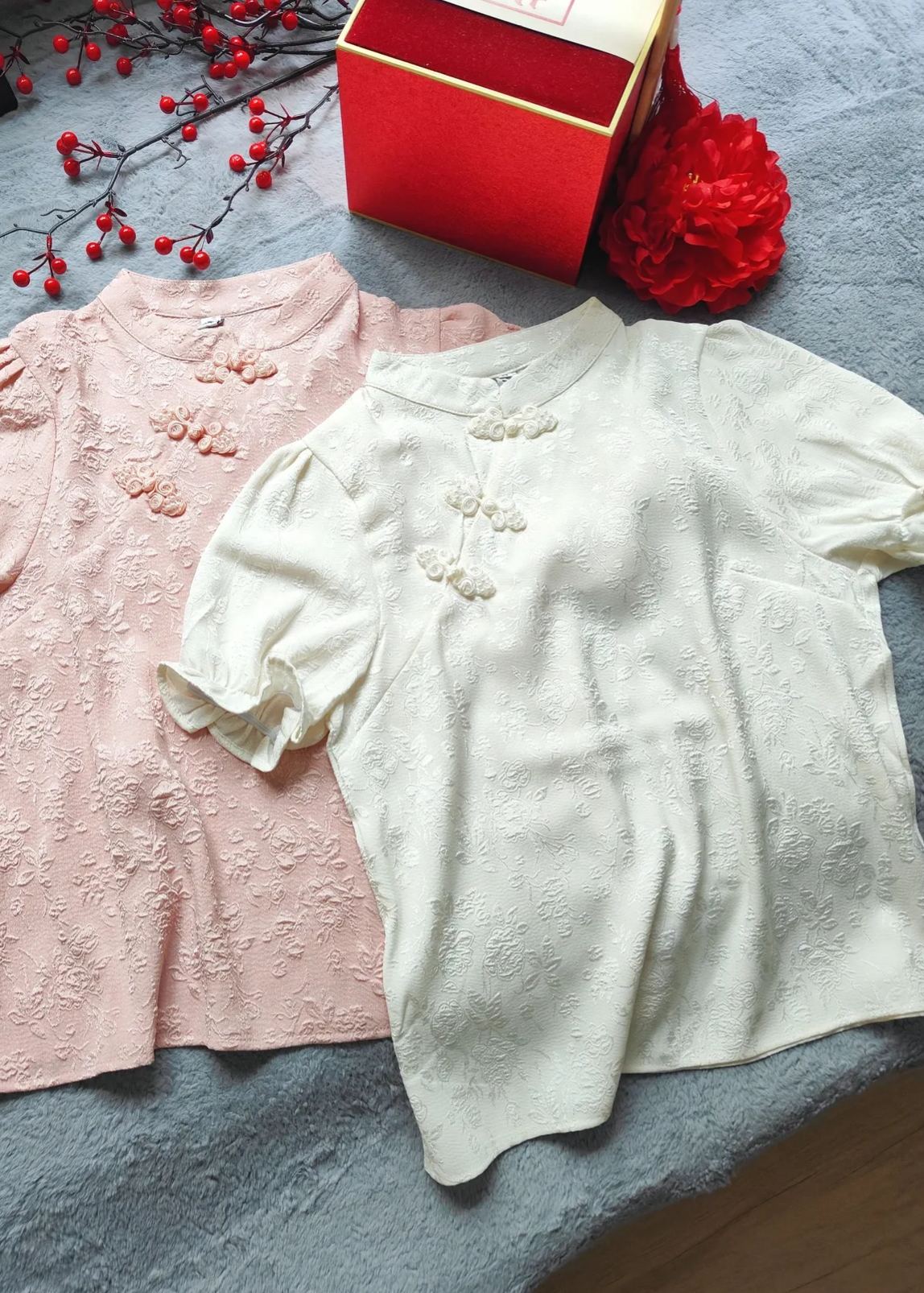 Jacquard Mandarin Collar Blouse 提花盘扣衬衫*2Colors