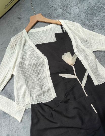 Black Elegance Dress with Soft White Cardigan Set 云意花语黑色连衣裙+白色开衫