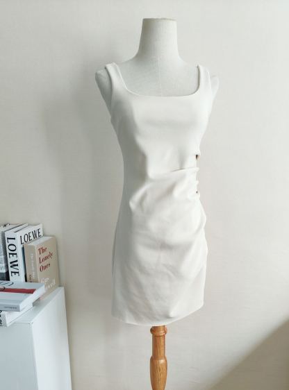 Mireya Strap Dress 简约背心连衣裙*2 Colors