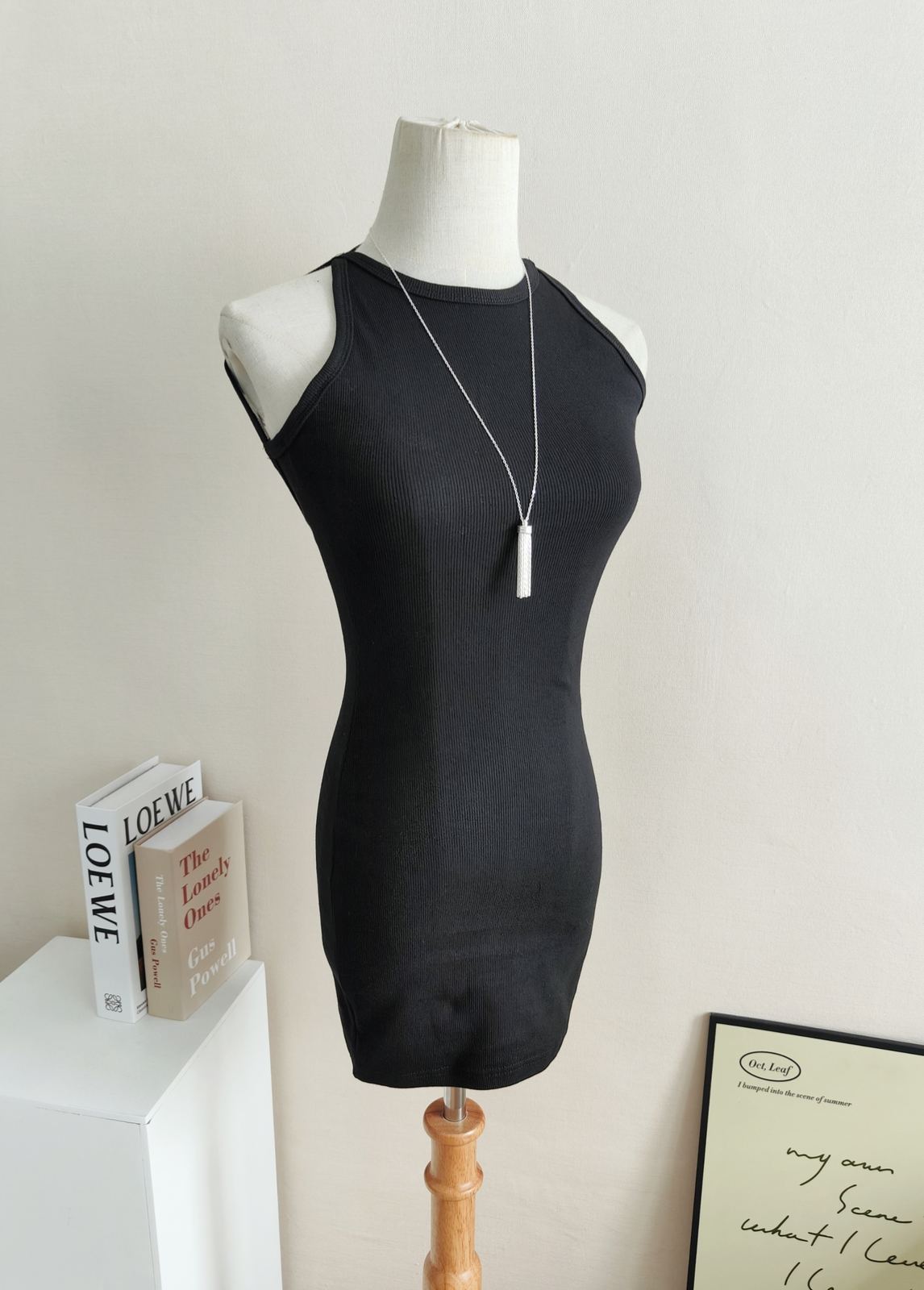 Halter Backless Dress 欧美风挂脖露背连衣裙